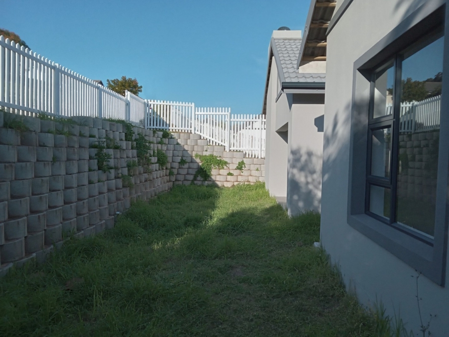 2 Bedroom Property for Sale in Meedingsride Western Cape